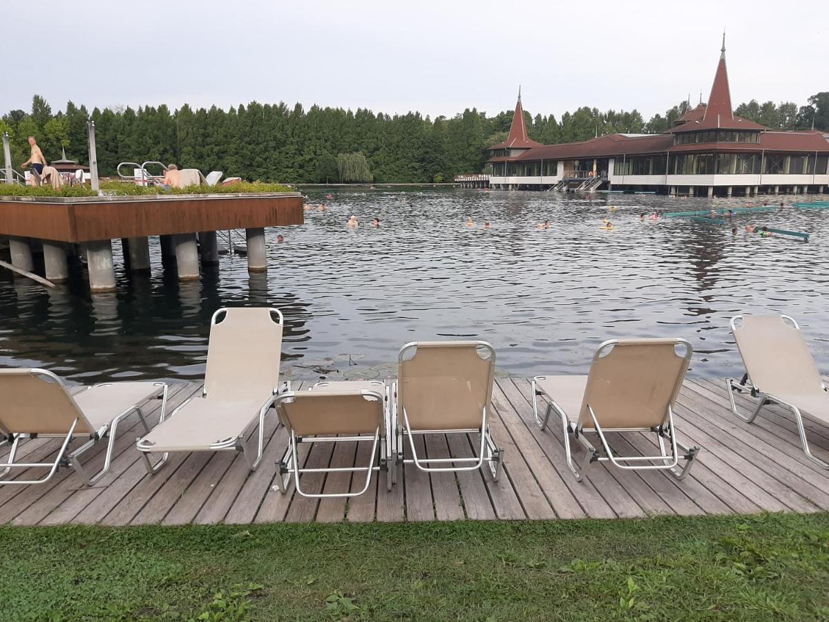 Best Relax Heviz Apartman Buitenkant foto
